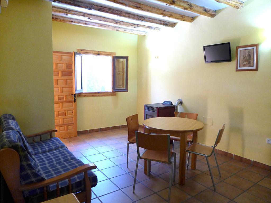 Gasthaus El Egio Cervera de Buitrago Exterior foto